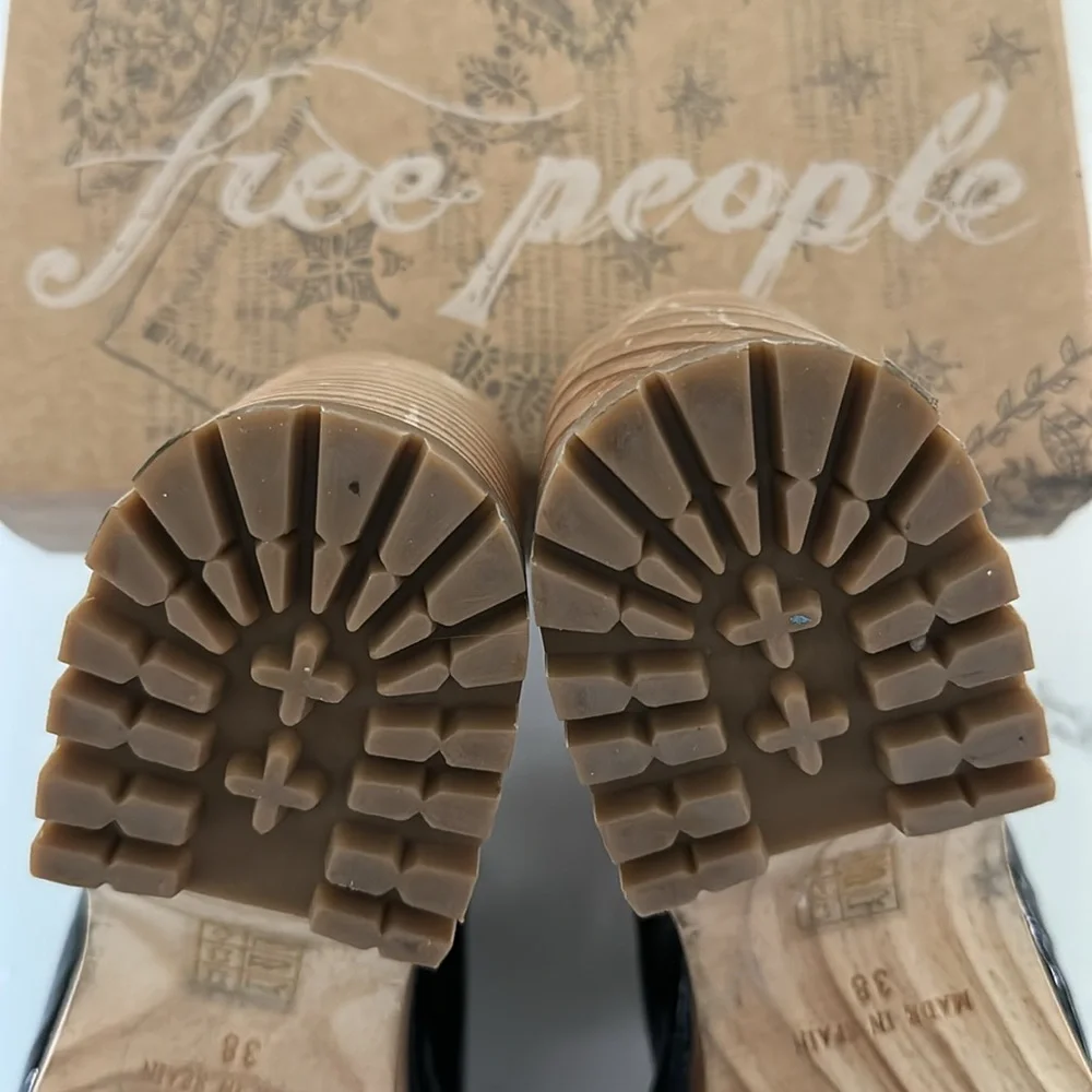 Free People Black Patent Corbin Loager Clog - Picture 8 of 12